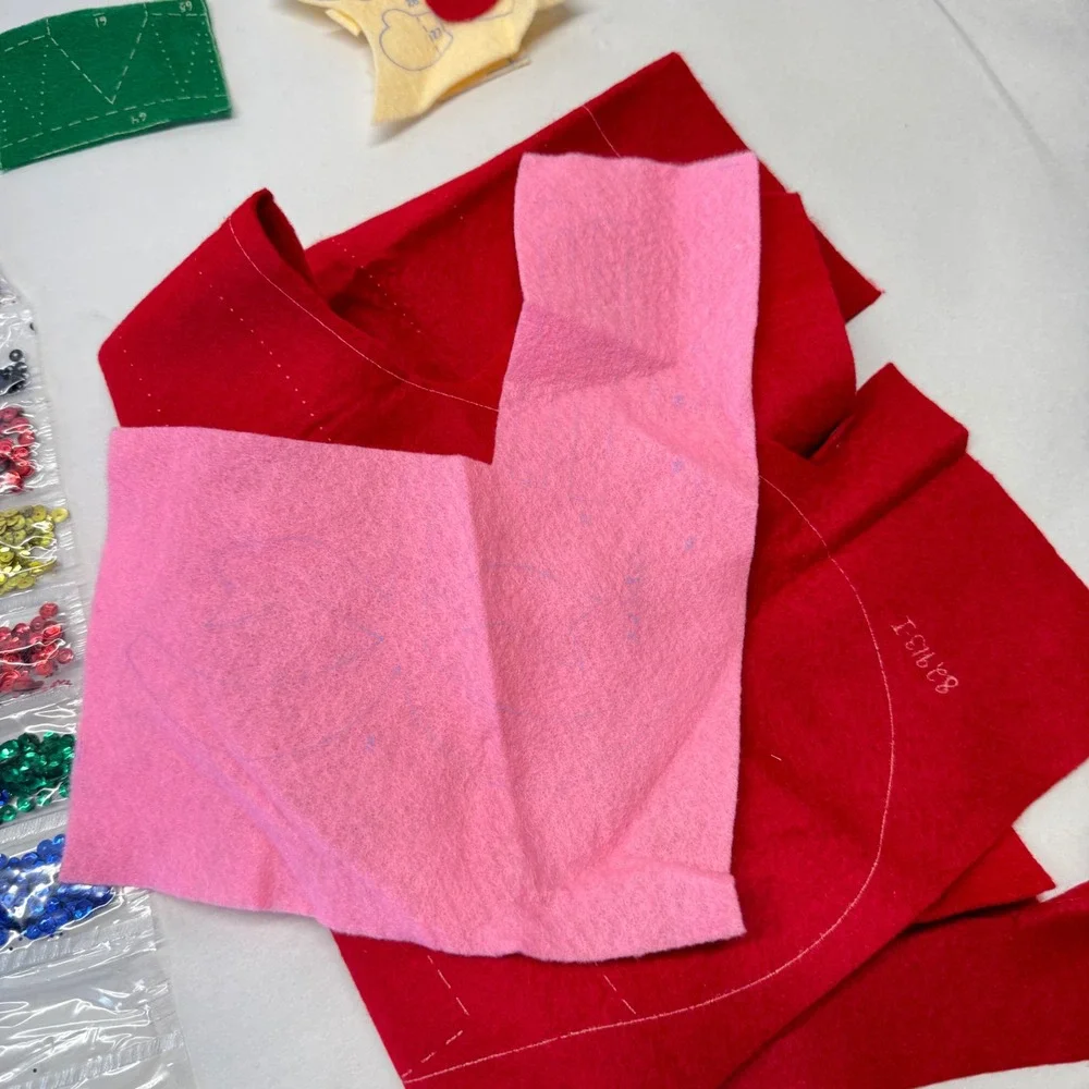 Vintage 1991 Bucilla Chock Full of Toys Jumbo Felt Stocking Kit 82913 Red